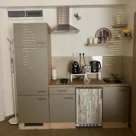 Harmonia Apartman Апартаменты *